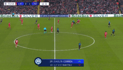 本赛季文班缺阵时马刺战绩为7胜2负，而上赛季则为13胜23负