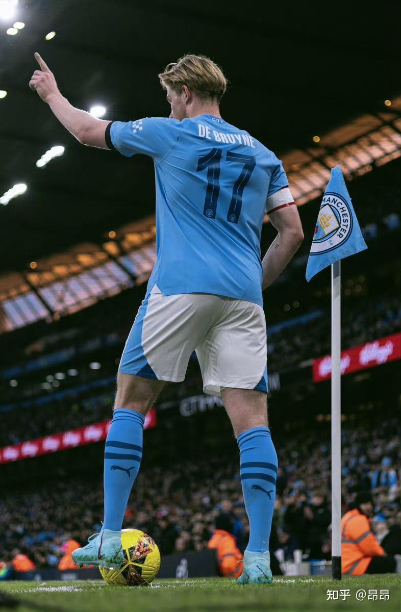 紧张与深夜会议……哈维·阿隆索的未来悬而未决